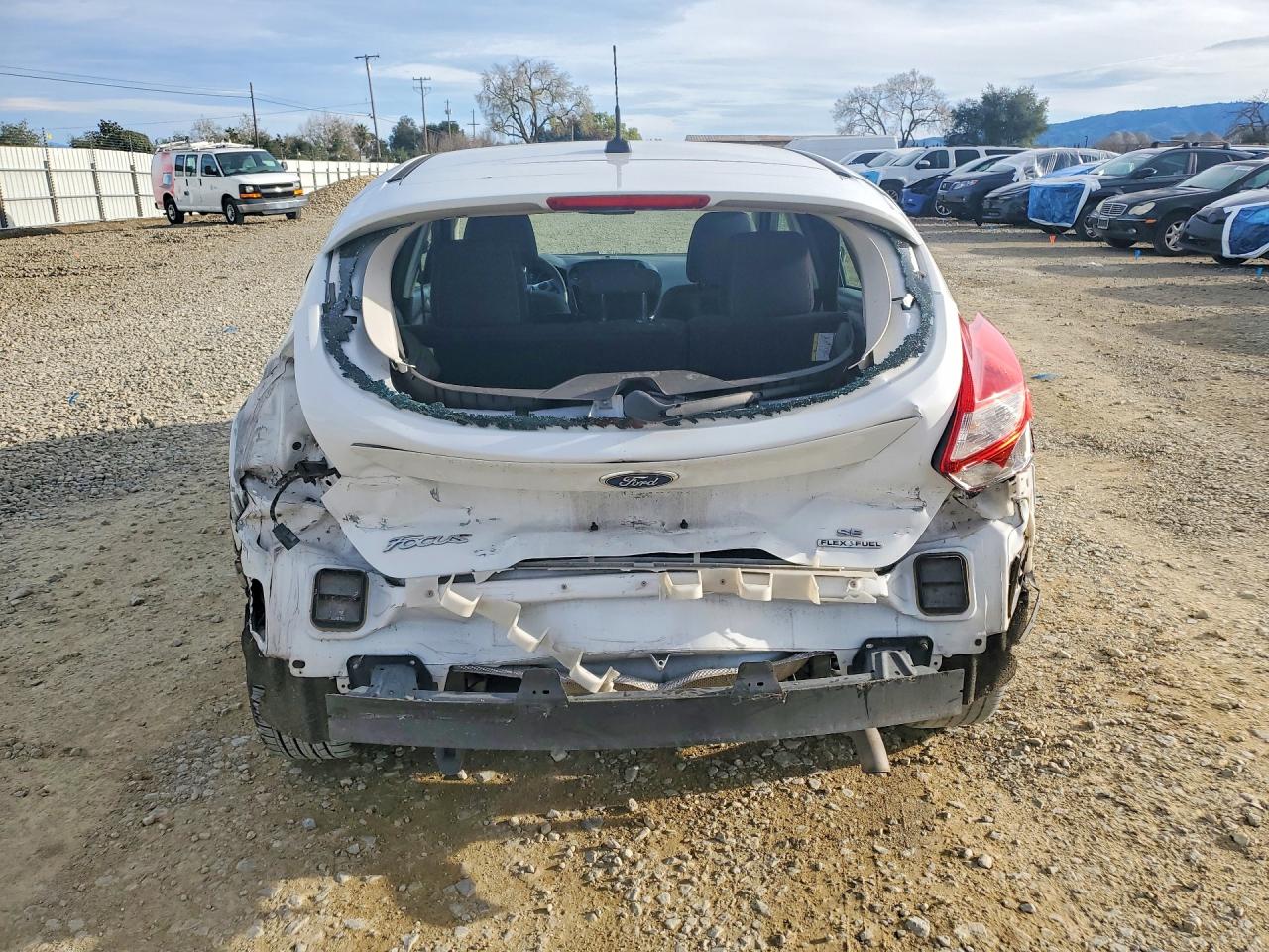 2013 FORD FOCUS SE photo 6