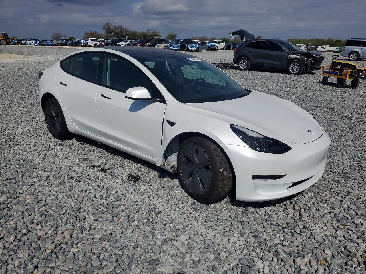 2023 TESLA MODEL 3 photo 10