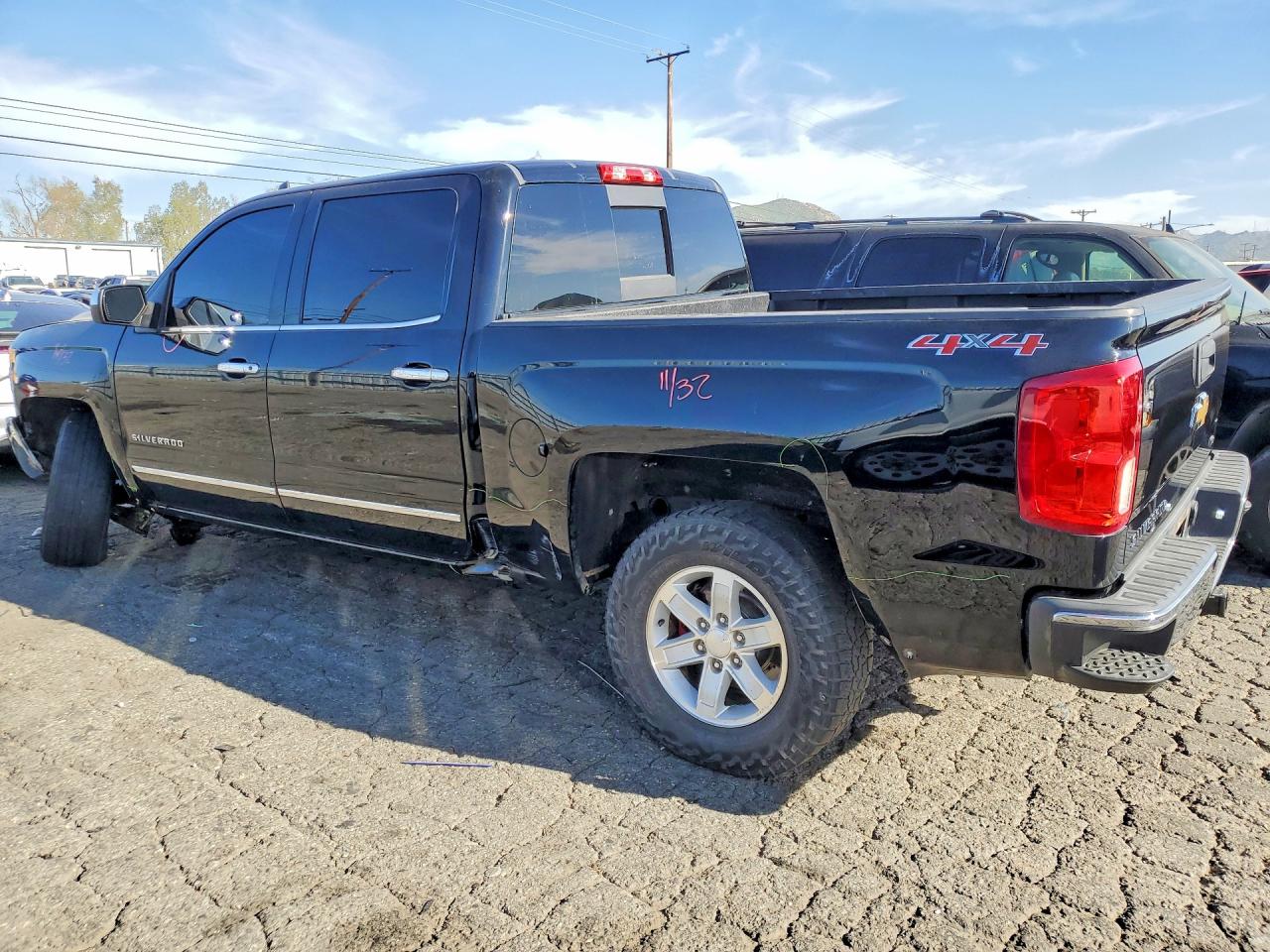 2016 CHEVROLET SILVERADO K1500 LTZ photo 2