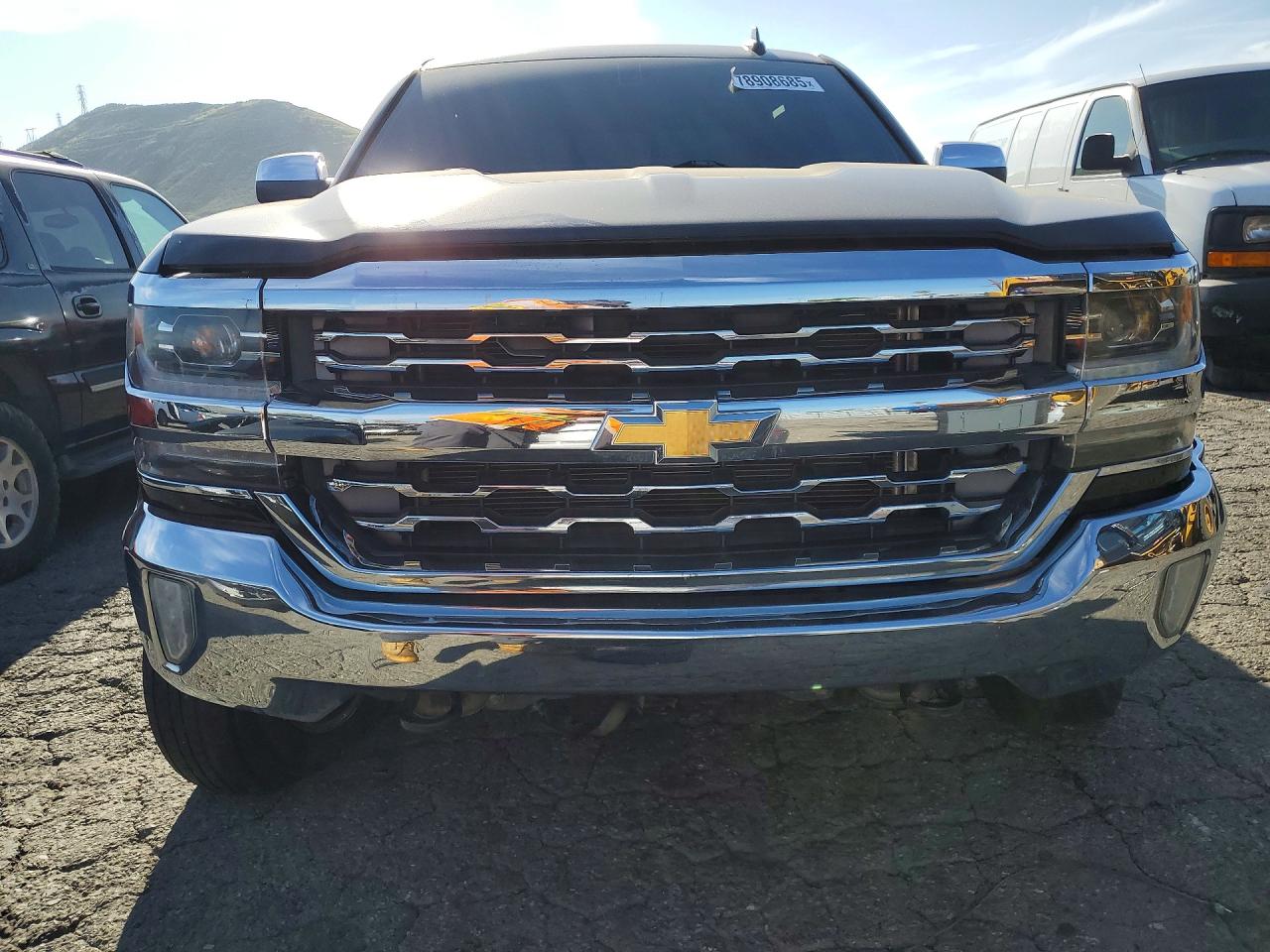 2016 CHEVROLET SILVERADO K1500 LTZ photo 5