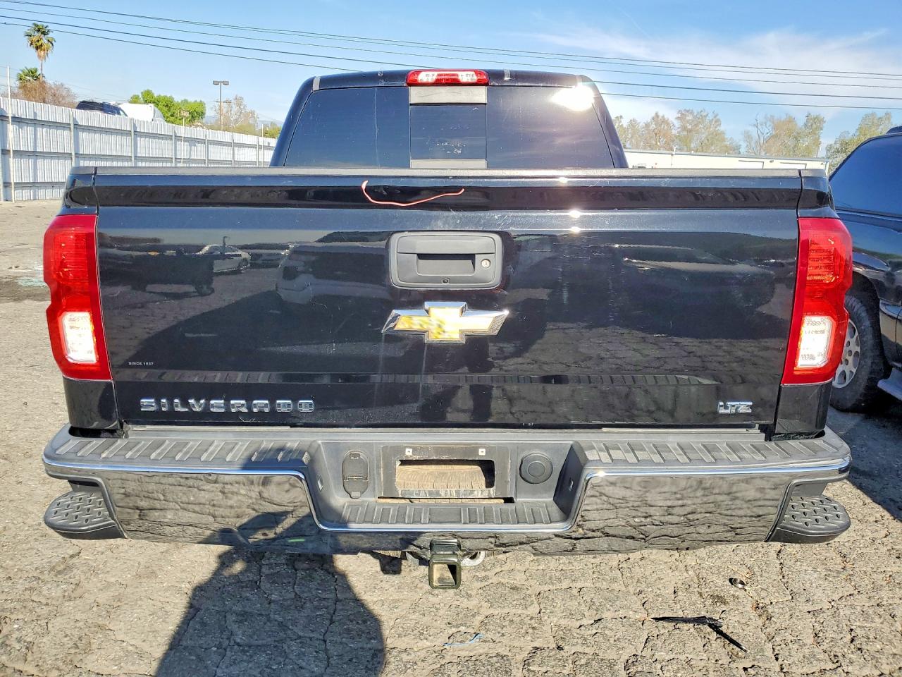 2016 CHEVROLET SILVERADO K1500 LTZ photo 6