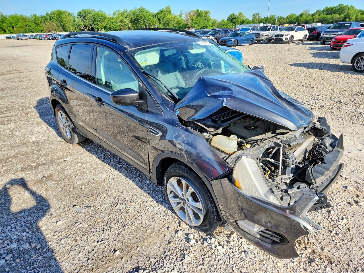 2017 FORD ESCAPE SE photo 10