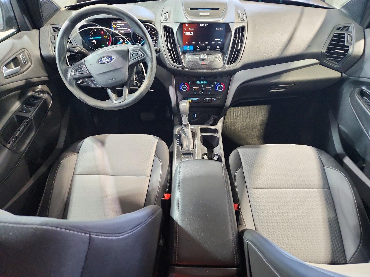 2017 FORD ESCAPE SE photo 22