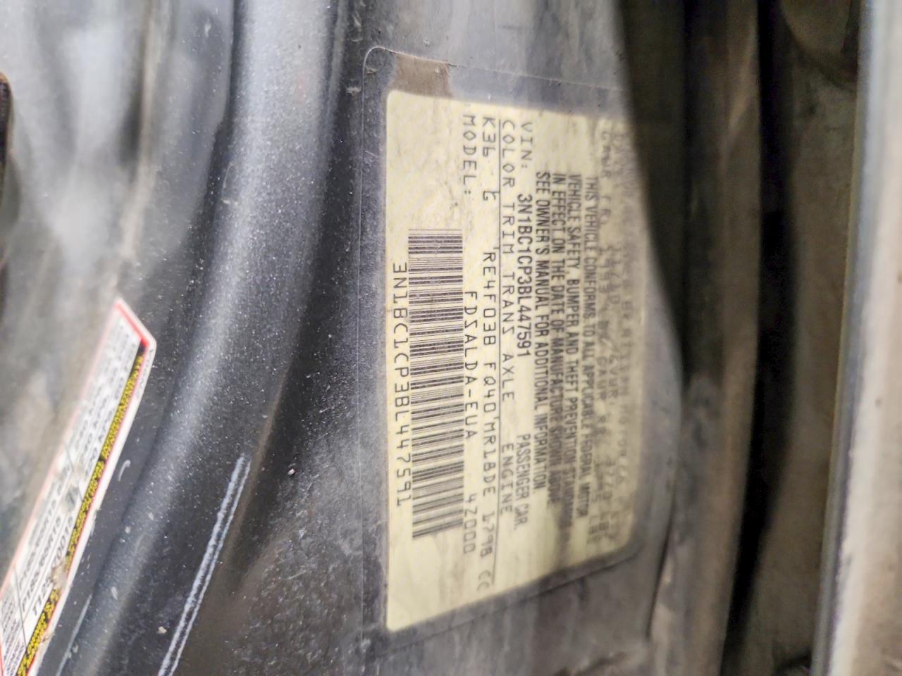 2011 NISSAN VERSA 1.8 S photo 23