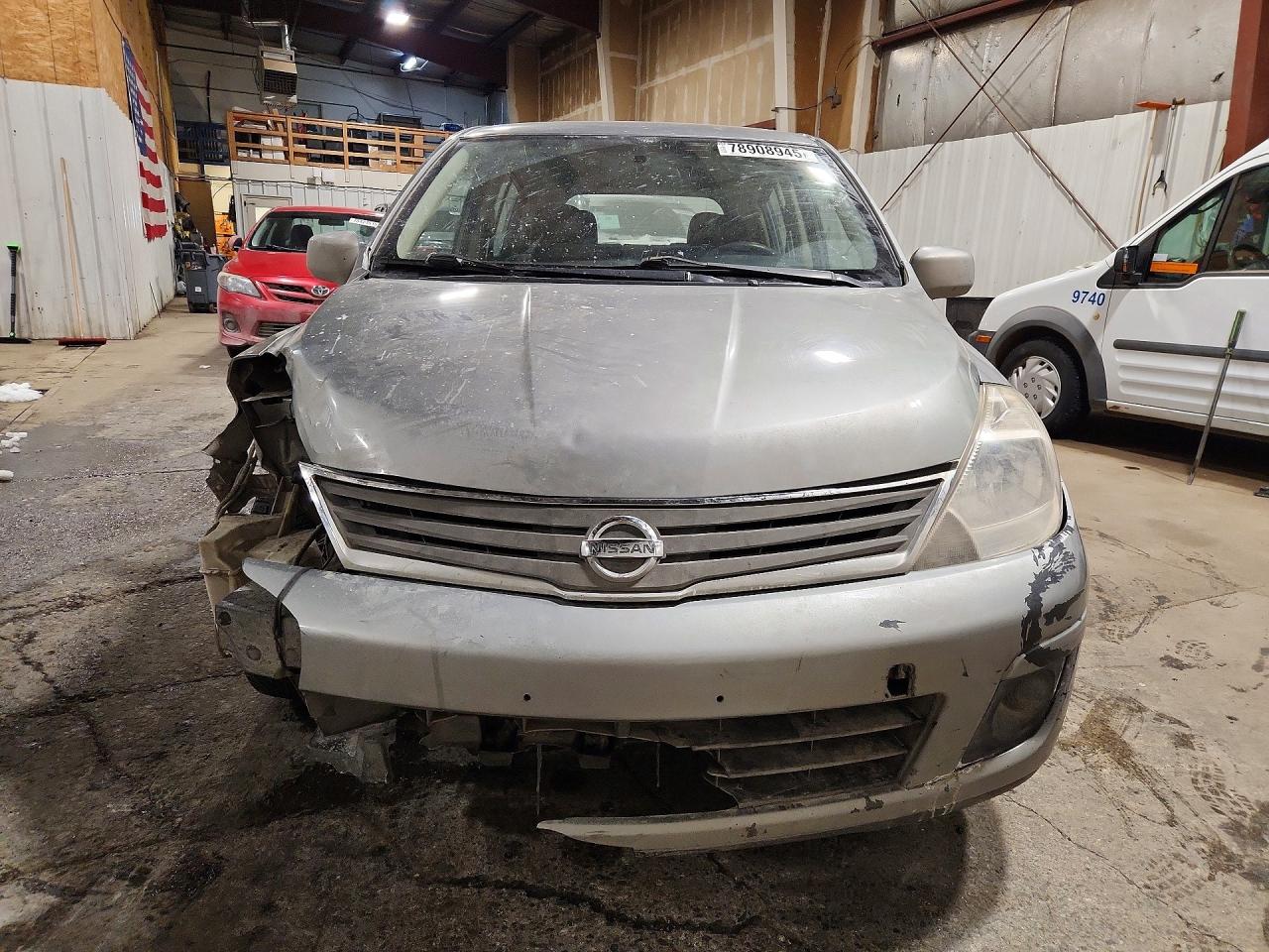 2011 NISSAN VERSA 1.8 S photo 9