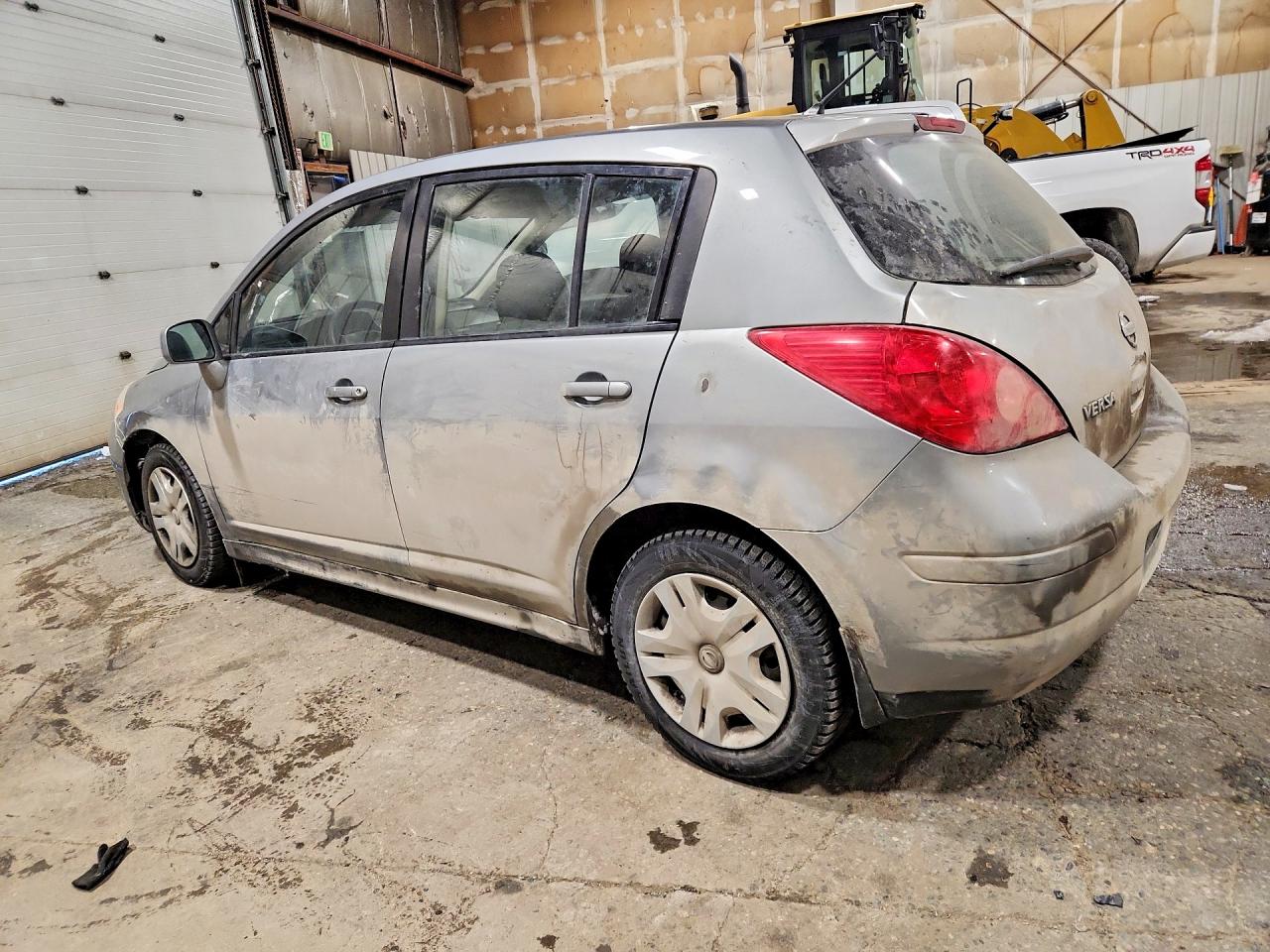 2011 NISSAN VERSA 1.8 S photo 3
