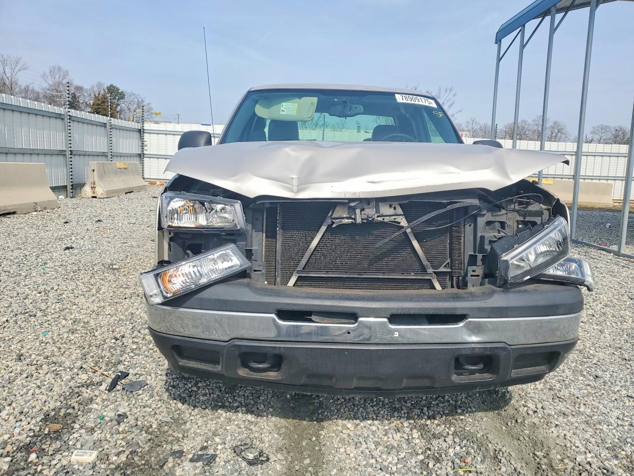 2005 CHEVROLET SILVERADO C1500 photo 5