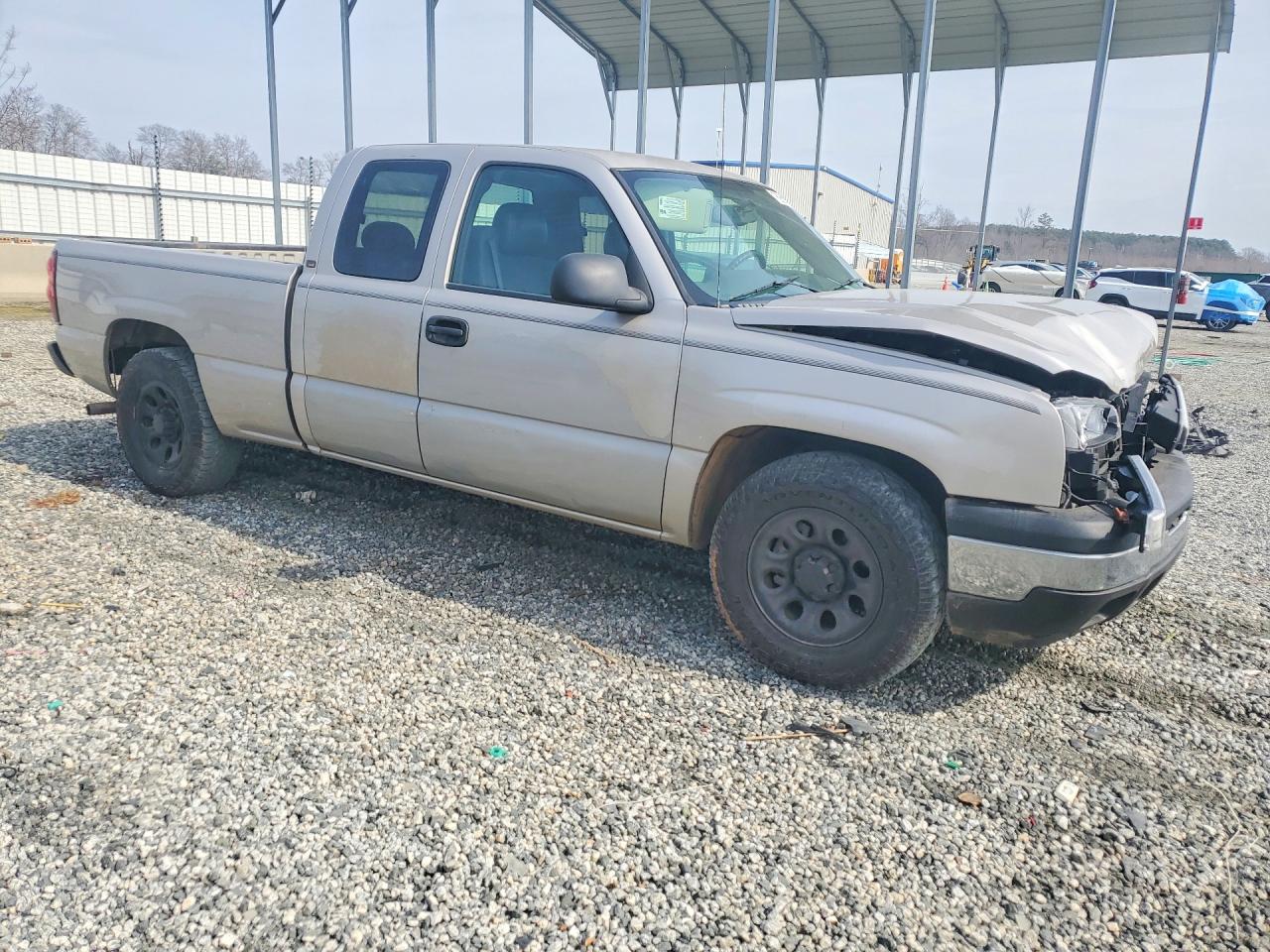 2005 CHEVROLET SILVERADO C1500 photo 4