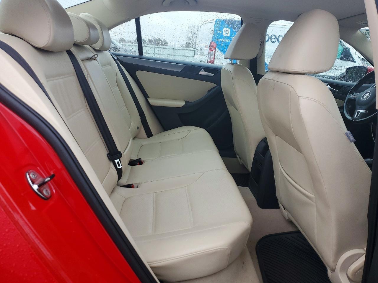 2013 VOLKSWAGEN JETTA TDI photo 10