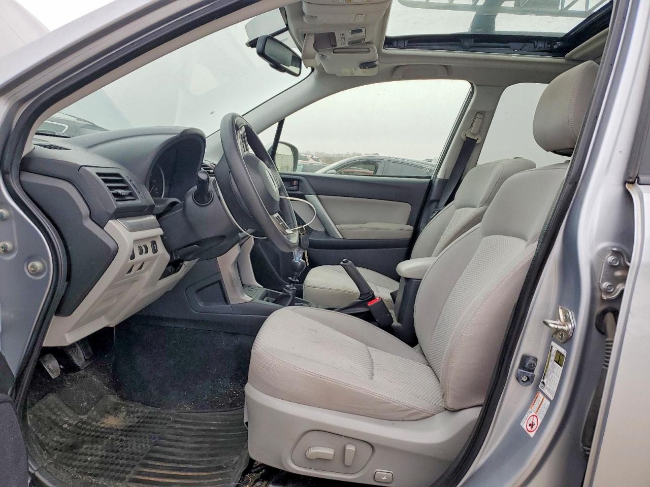 2015 SUBARU FORESTER 2.5I PREMIUM photo 7