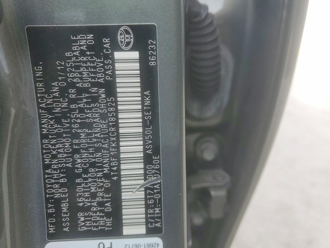 2012 TOYOTA CAMRY LE photo 12