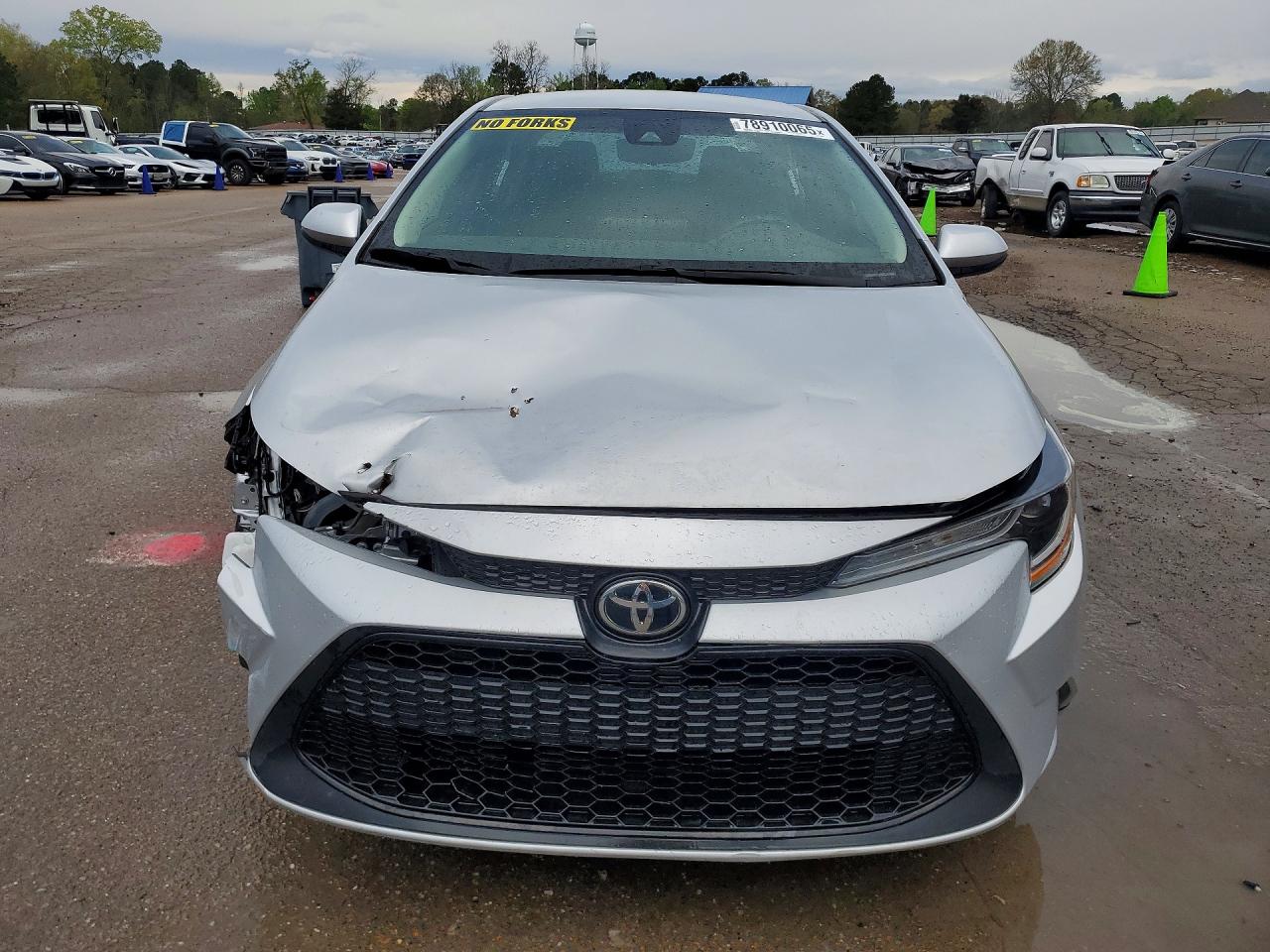 2022 TOYOTA COROLLA LE photo 9