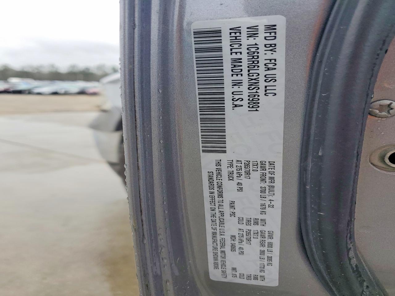 2022 RAM 1500 CLASSIC SLT photo 12
