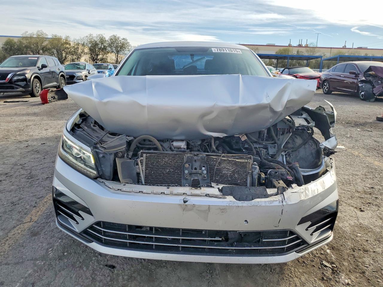 2017 VOLKSWAGEN PASSAT R-LINE photo 13