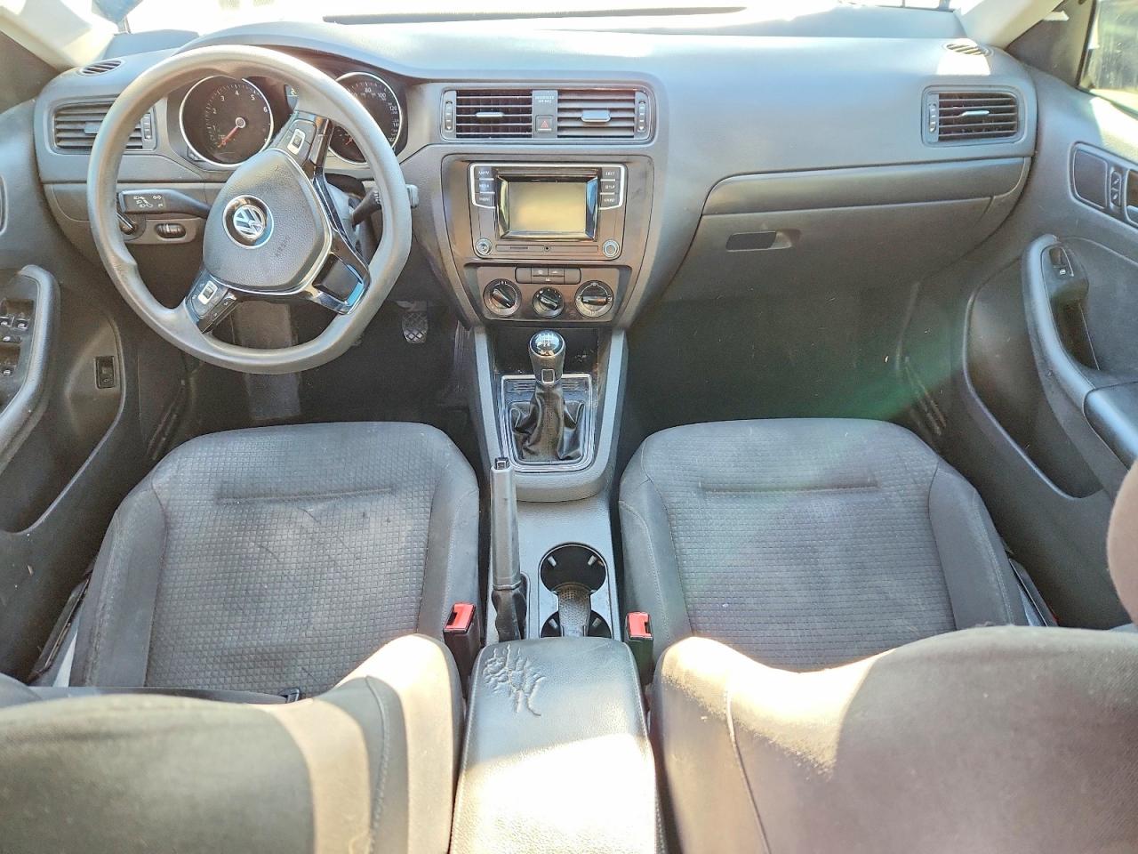 2016 VOLKSWAGEN JETTA S photo 22
