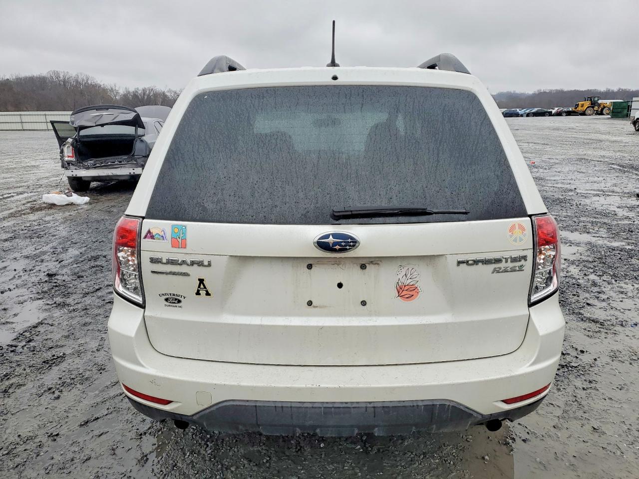 2011 SUBARU FORESTER 2.5X PREMIUM photo 11