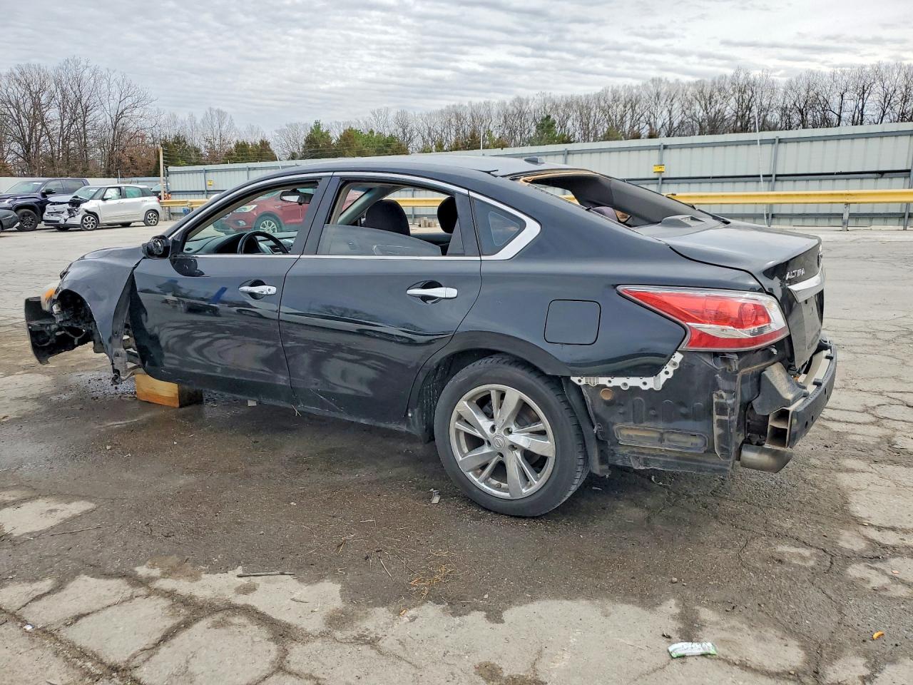 2013 NISSAN ALTIMA 2.5 photo 3