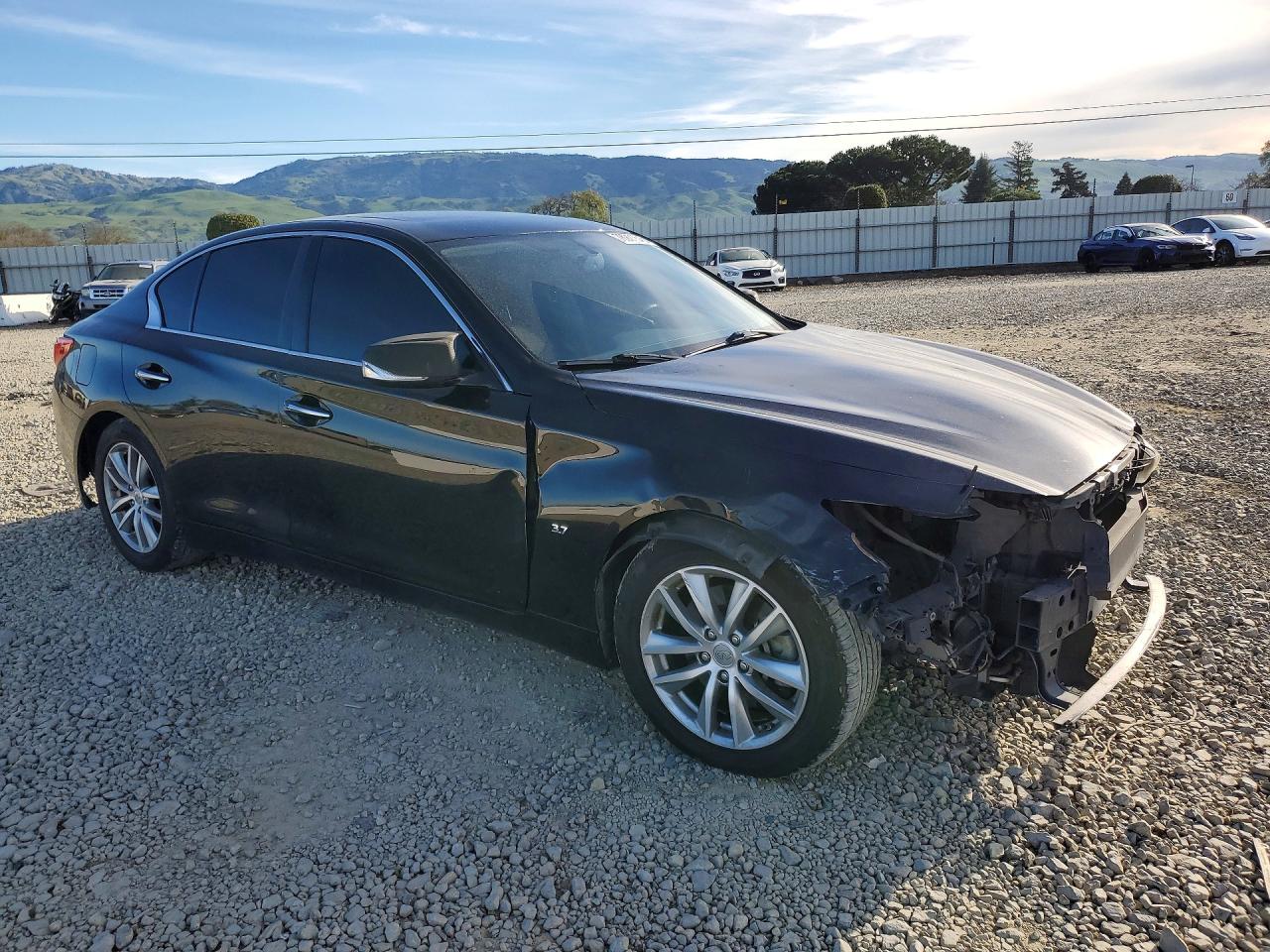 2015 INFINITI Q50 PREMIUM photo 4