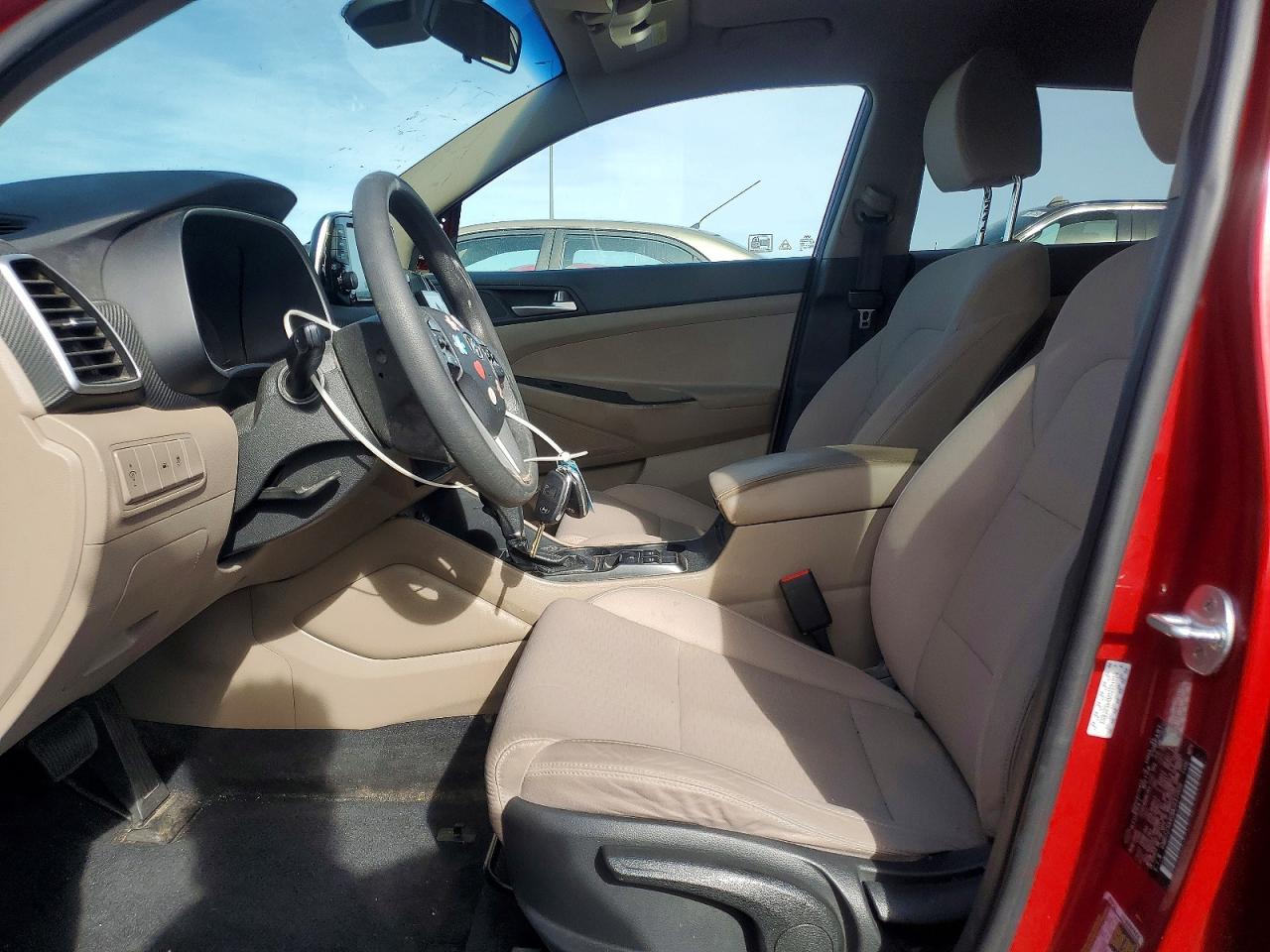 2021 HYUNDAI TUCSON SE photo 13