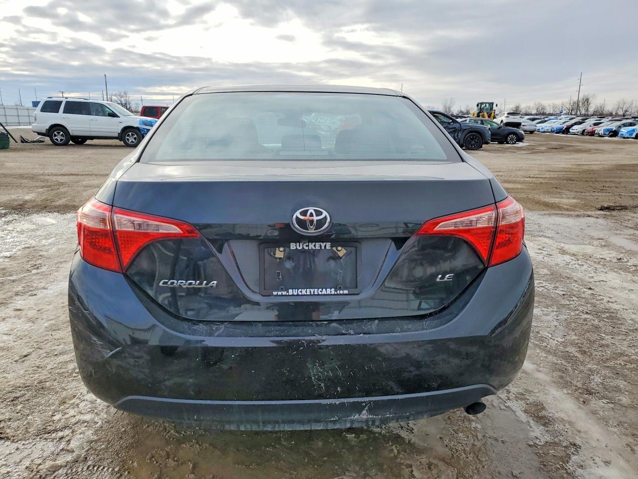2019 TOYOTA COROLLA LE photo 11