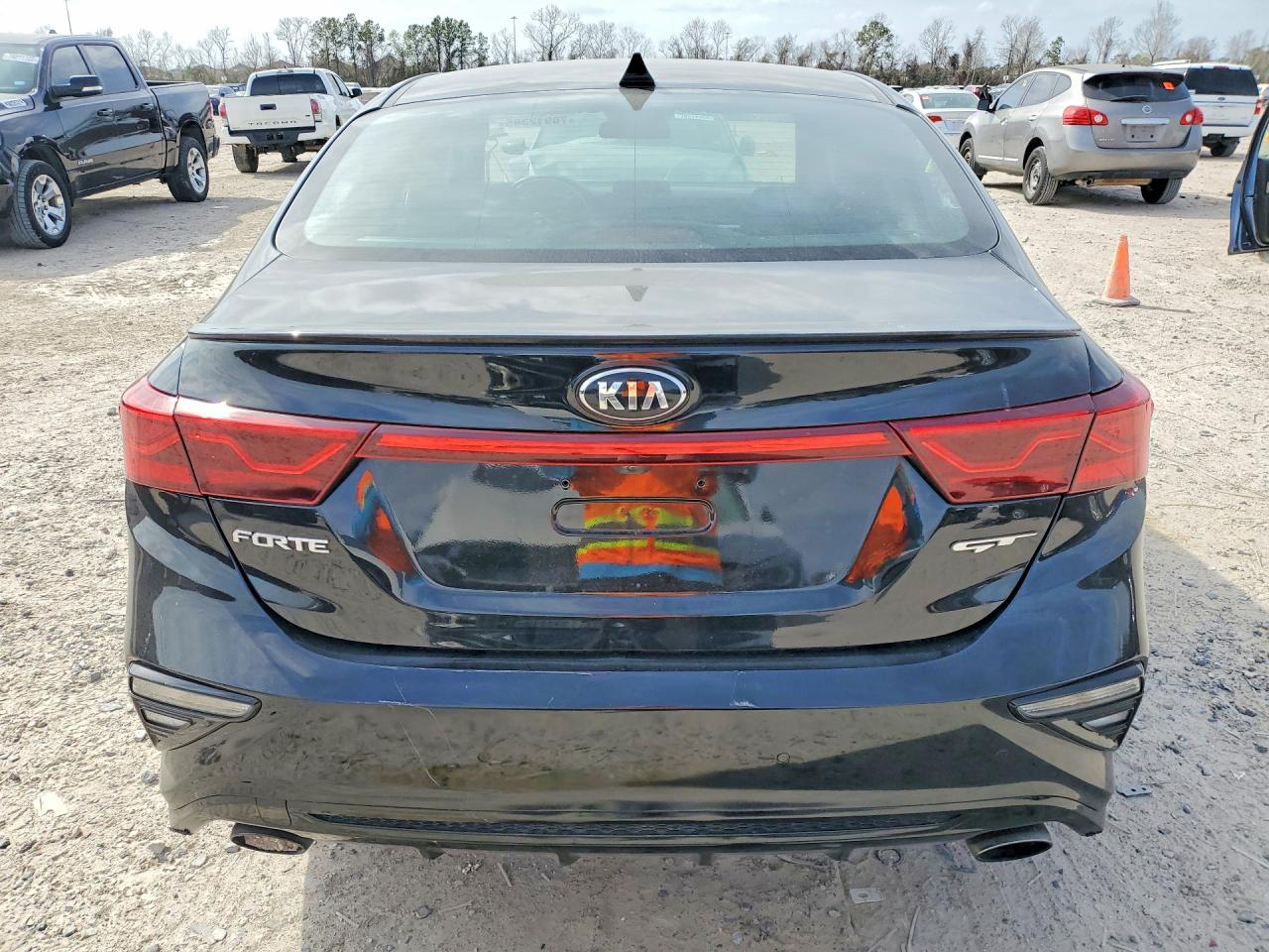 2021 KIA FORTE GT photo 16