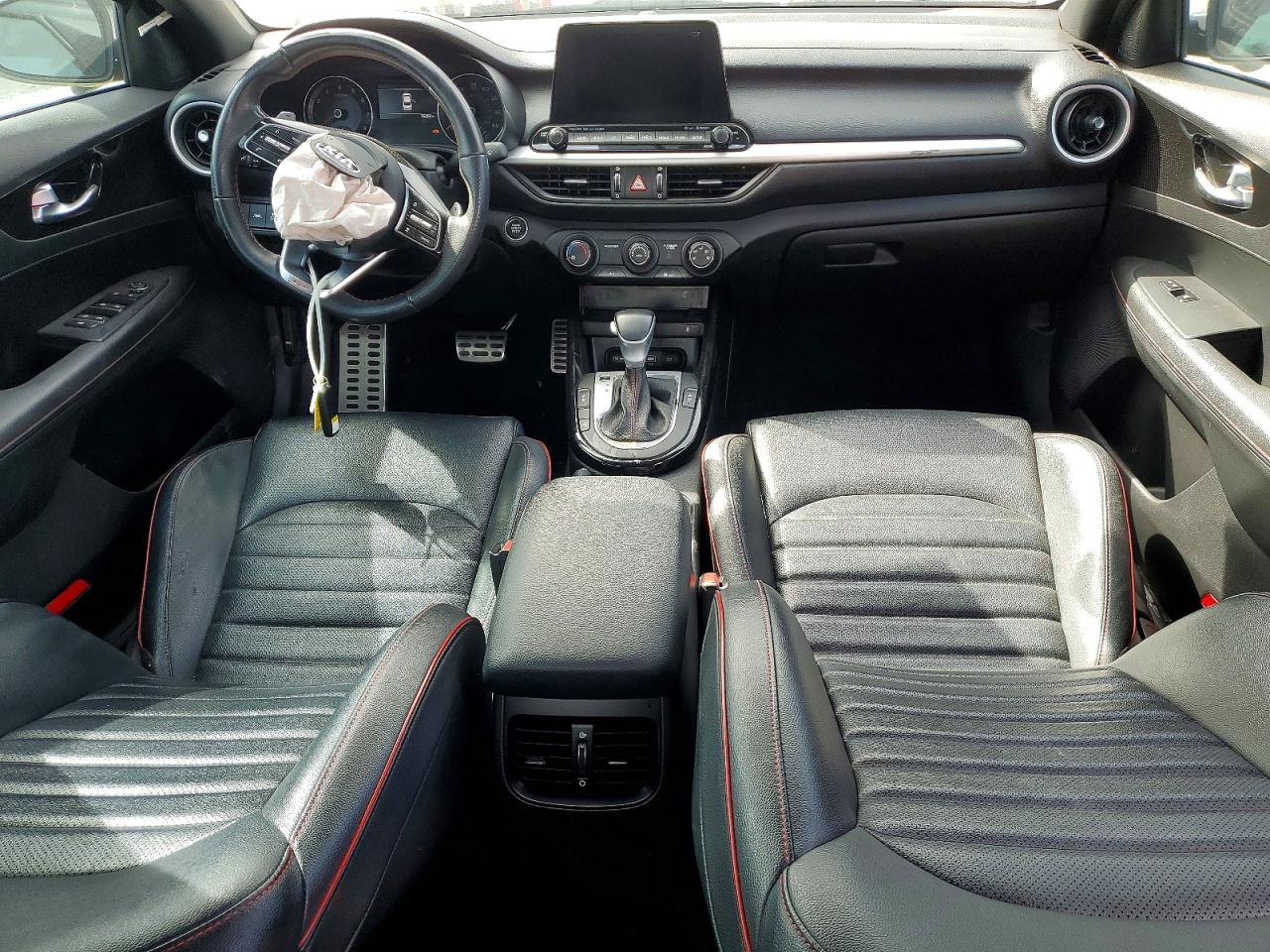 2021 KIA FORTE GT photo 22