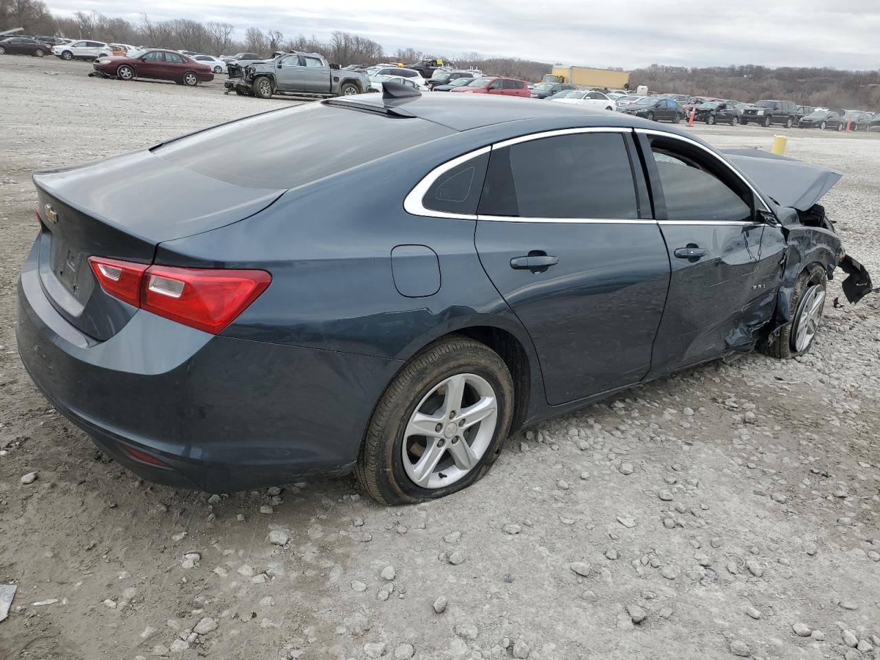 2020 CHEVROLET MALIBU LS photo 7
