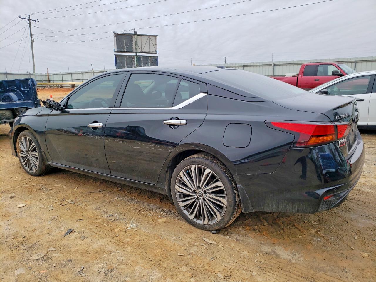 2024 NISSAN ALTIMA 2.5 SL photo 3