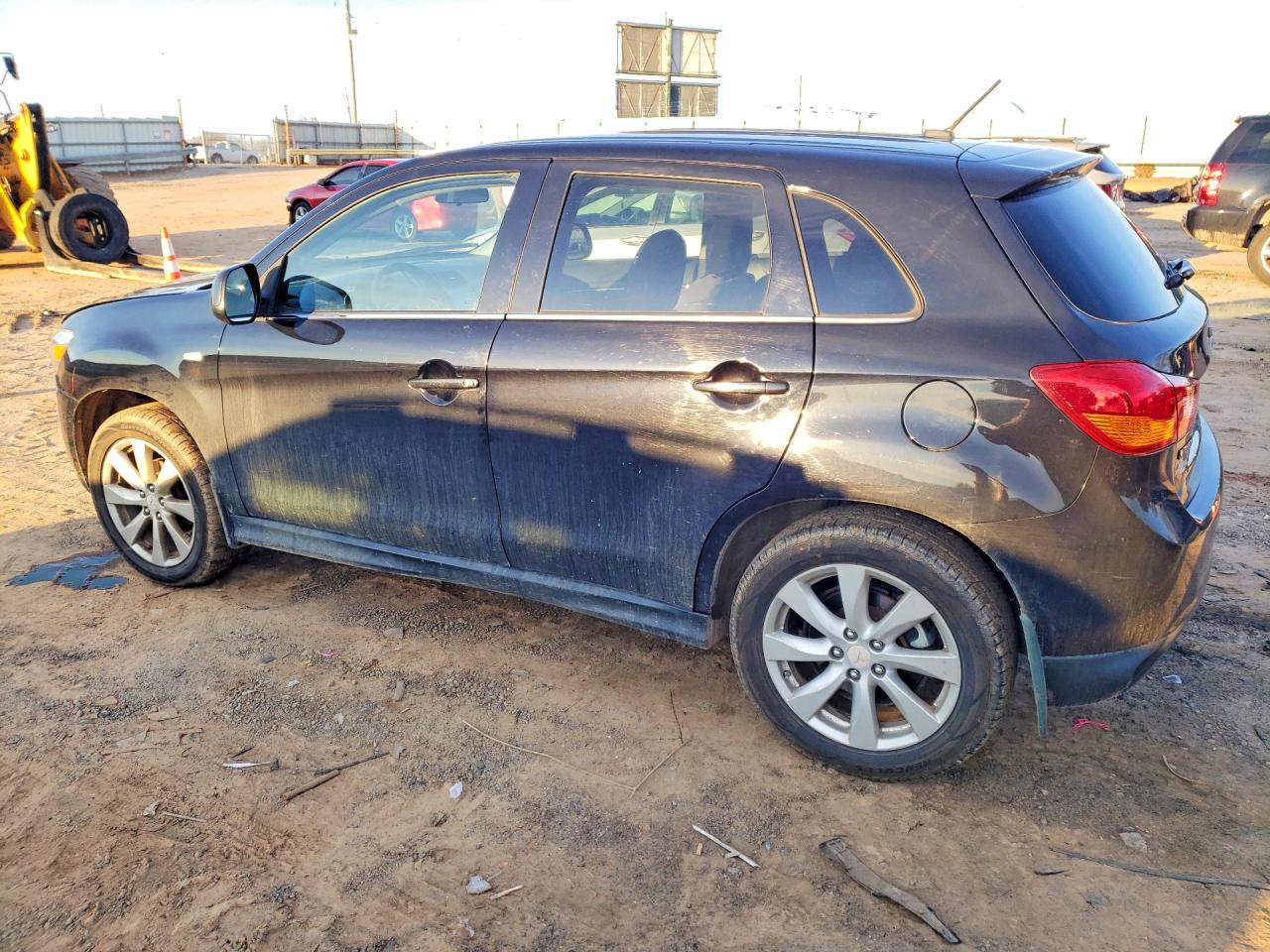 2013 MITSUBISHI OUTLANDER SPORT SE photo 3