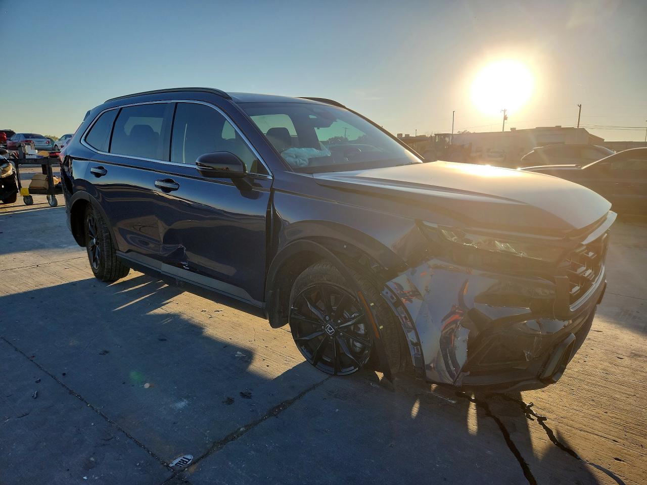 2025 HONDA CR-V SPORT photo 4