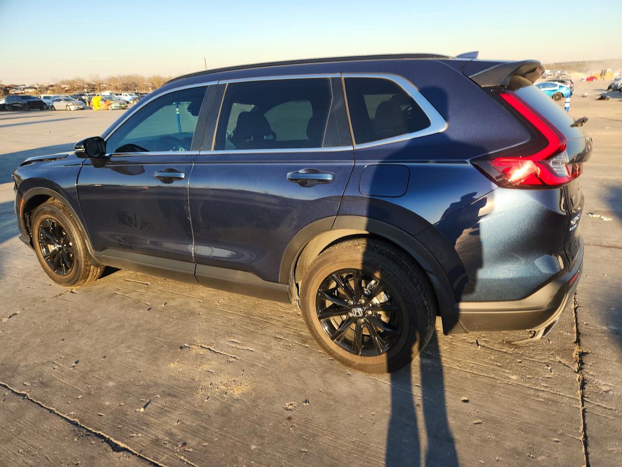 2025 HONDA CR-V SPORT photo 2