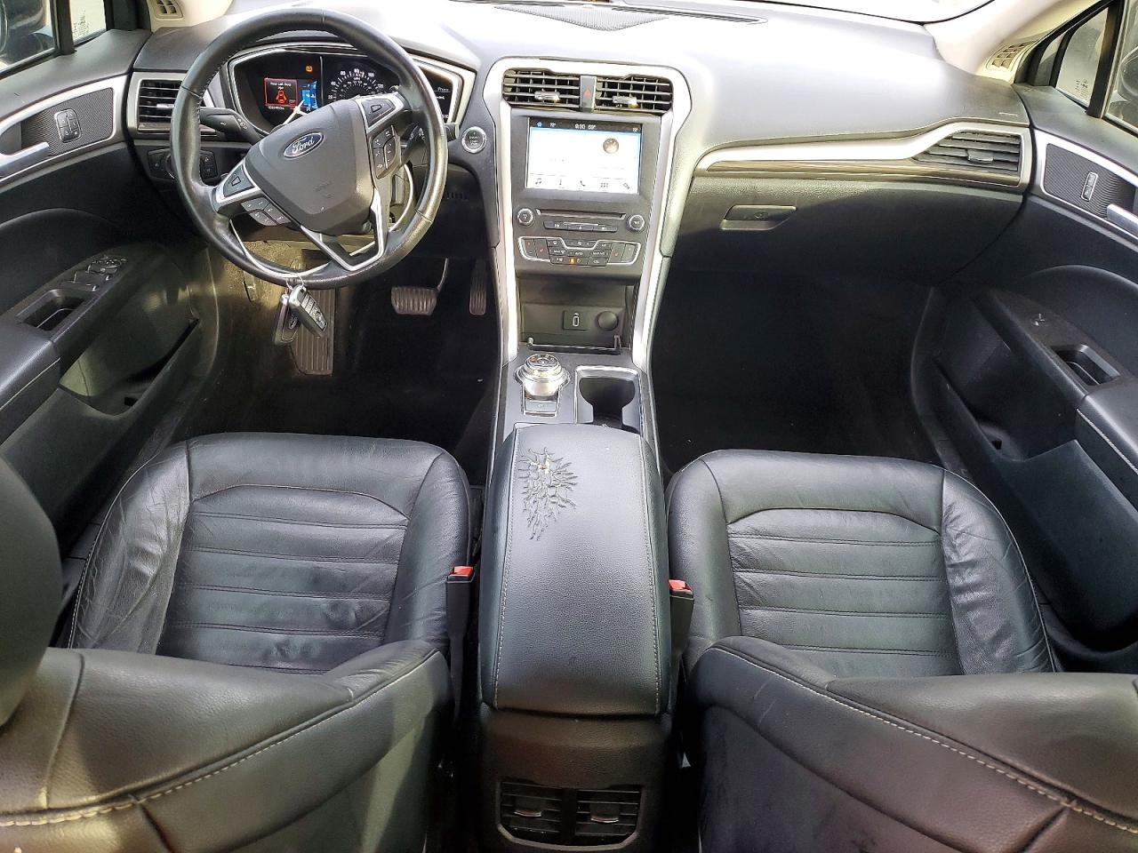 2017 FORD FUSION photo 22