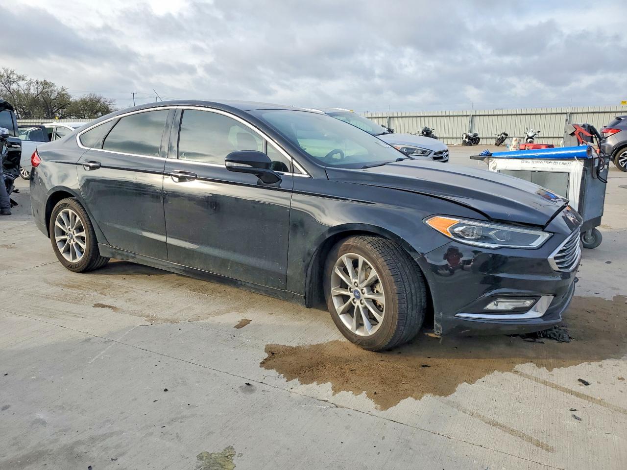 2017 FORD FUSION photo 10