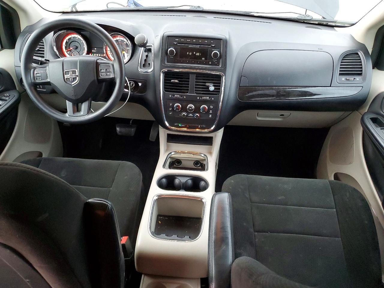 2012 DODGE GRAND CARAVAN SXT photo 8