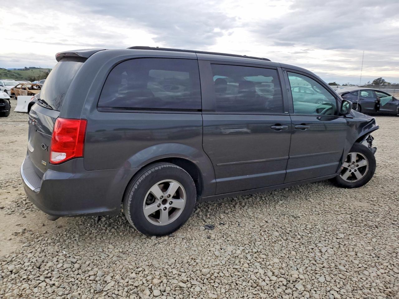 2012 DODGE GRAND CARAVAN SXT photo 3