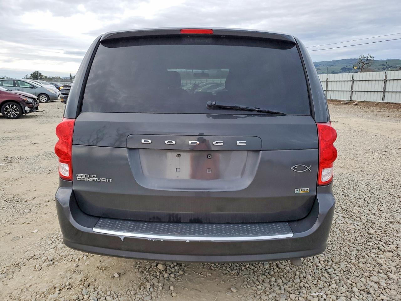 2012 DODGE GRAND CARAVAN SXT photo 6