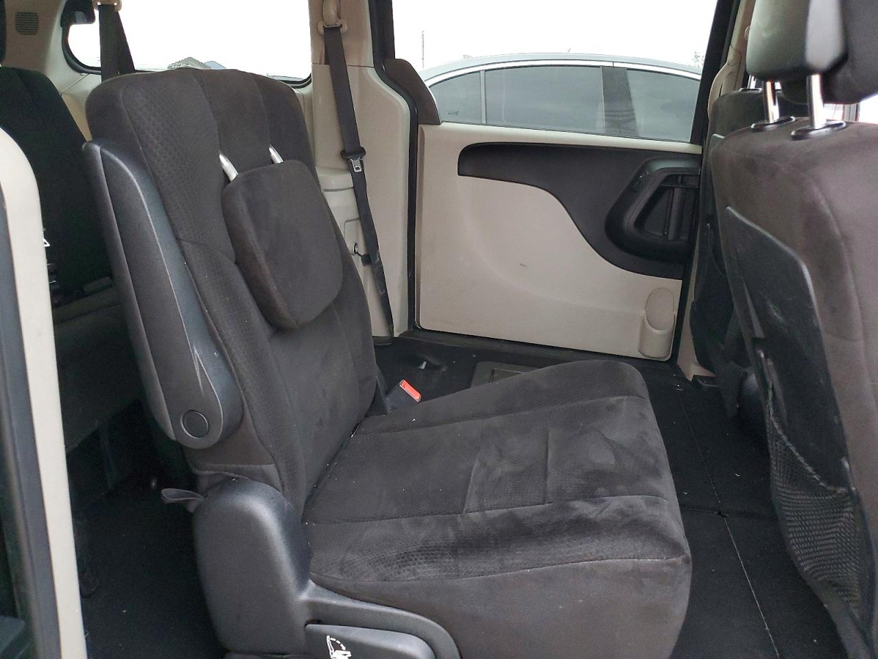 2012 DODGE GRAND CARAVAN SXT photo 11