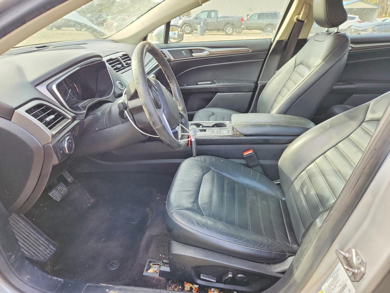 2017 FORD FUSION SE PHEV photo 19