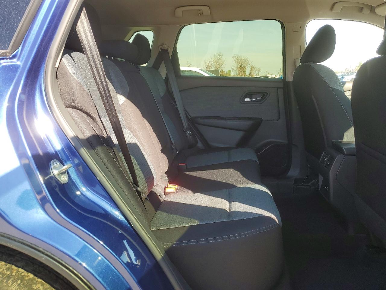 2023 NISSAN ROGUE SV photo 11