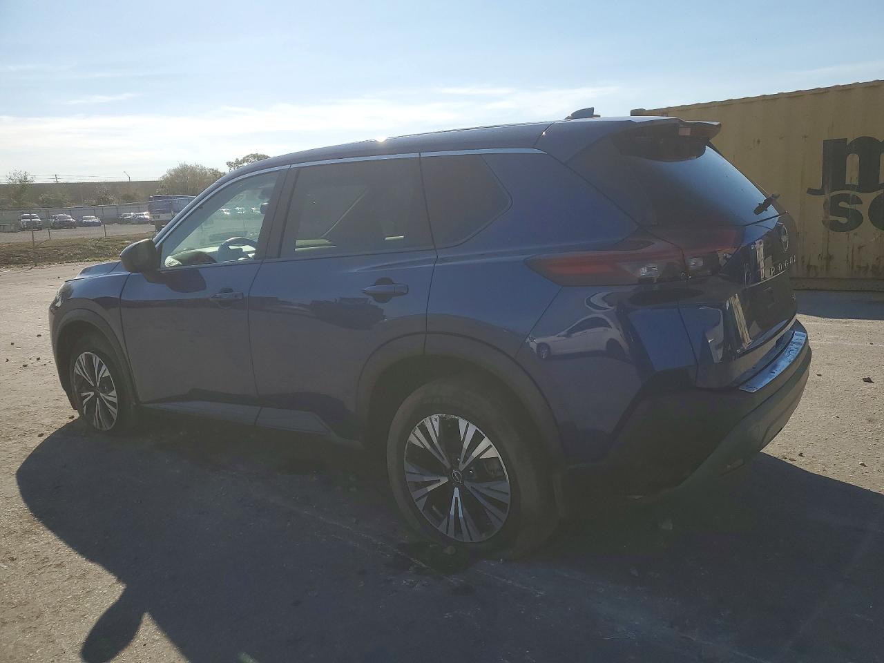 2023 NISSAN ROGUE SV photo 2