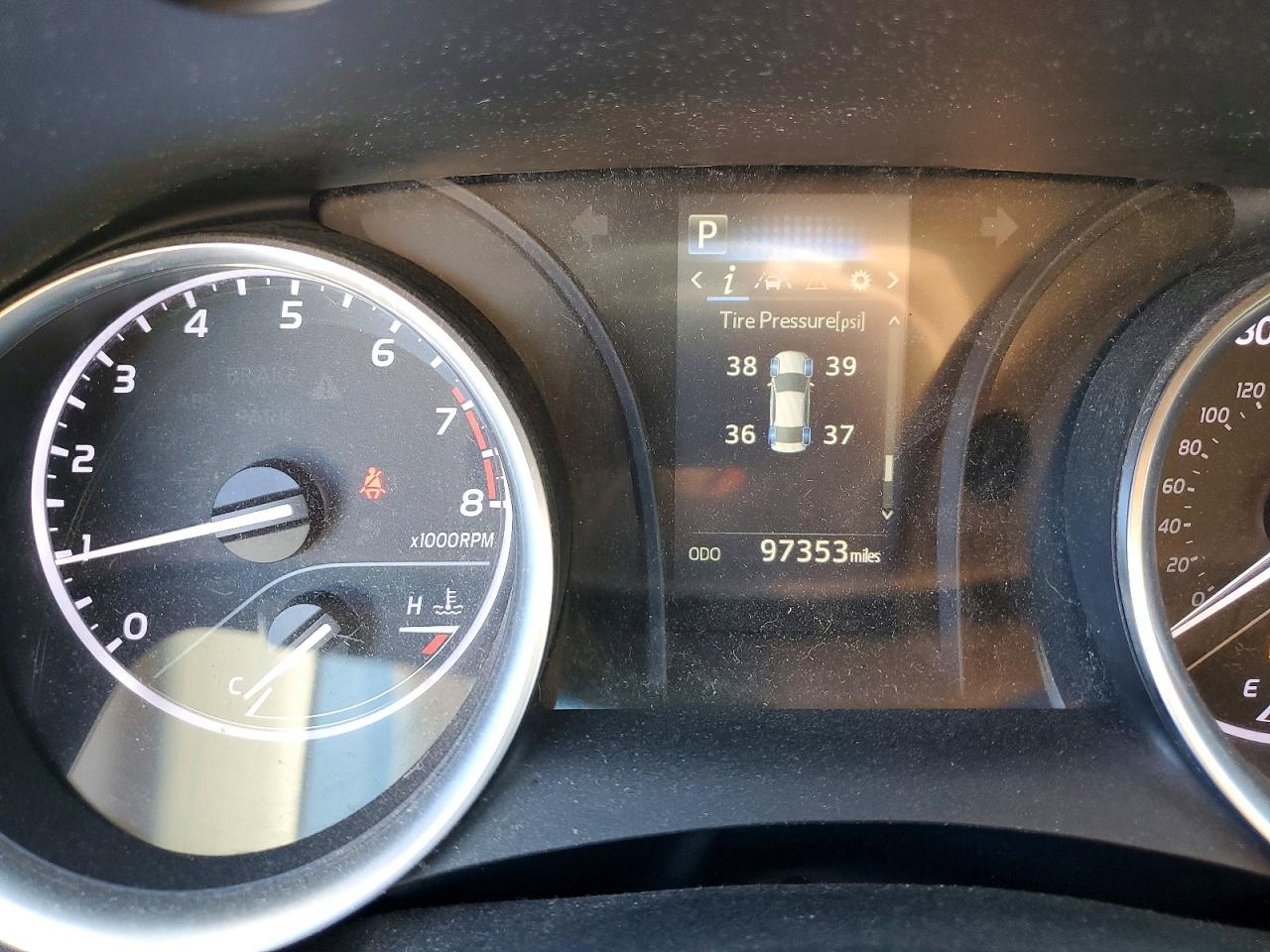 2018 TOYOTA CAMRY SE photo 25