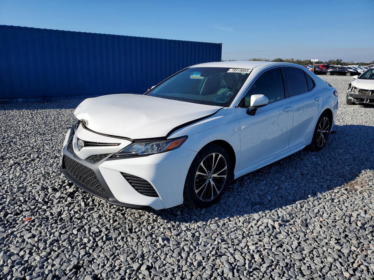2018 TOYOTA CAMRY
