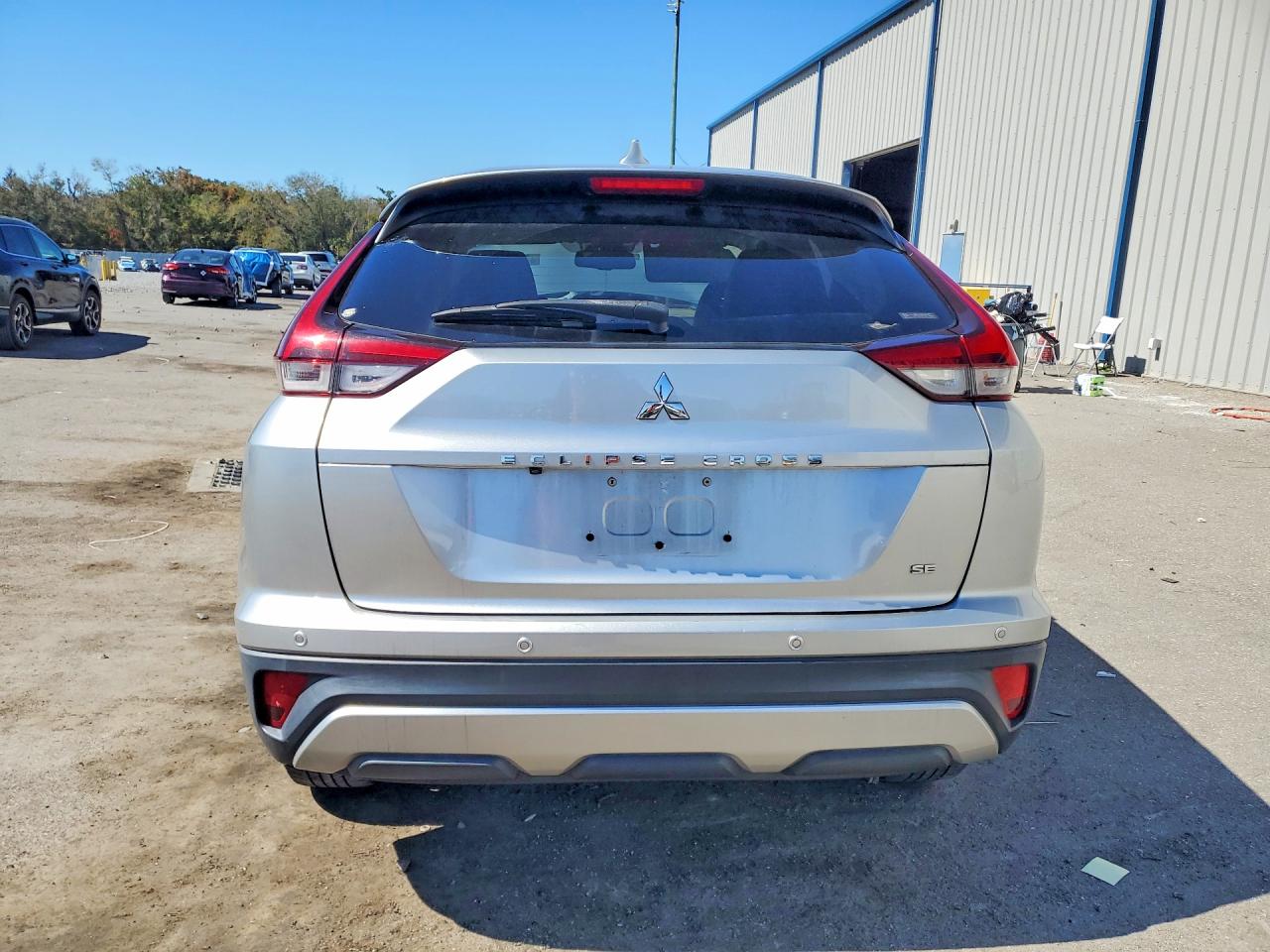 2022 MITSUBISHI ECLIPSE CROSS SE photo 11