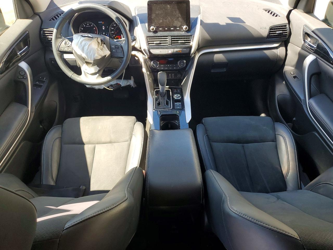 2022 MITSUBISHI ECLIPSE CROSS SE photo 15