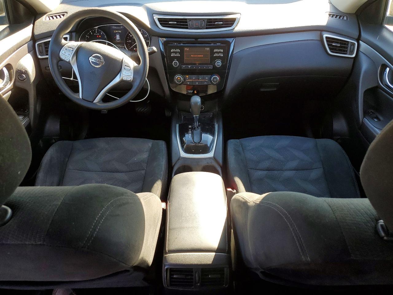 2016 NISSAN ROGUE S photo 8