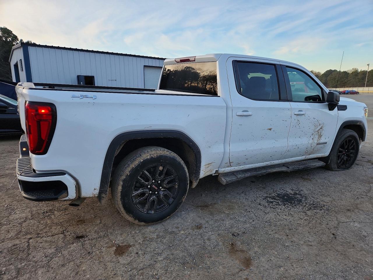 2021 GMC SIERRA K1500 ELEVATION photo 5