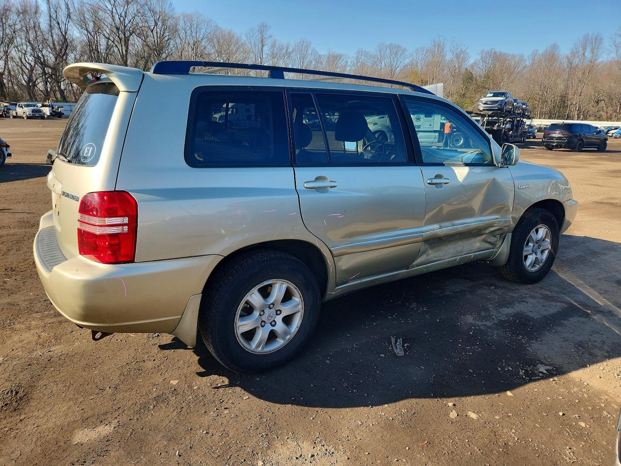 2003 TOYOTA HIGHLANDER LIMITED photo 3