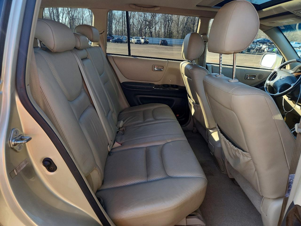 2003 TOYOTA HIGHLANDER LIMITED photo 11
