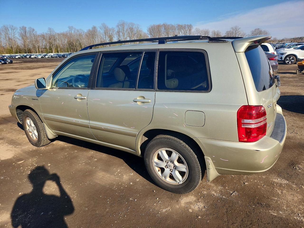 2003 TOYOTA HIGHLANDER LIMITED photo 2