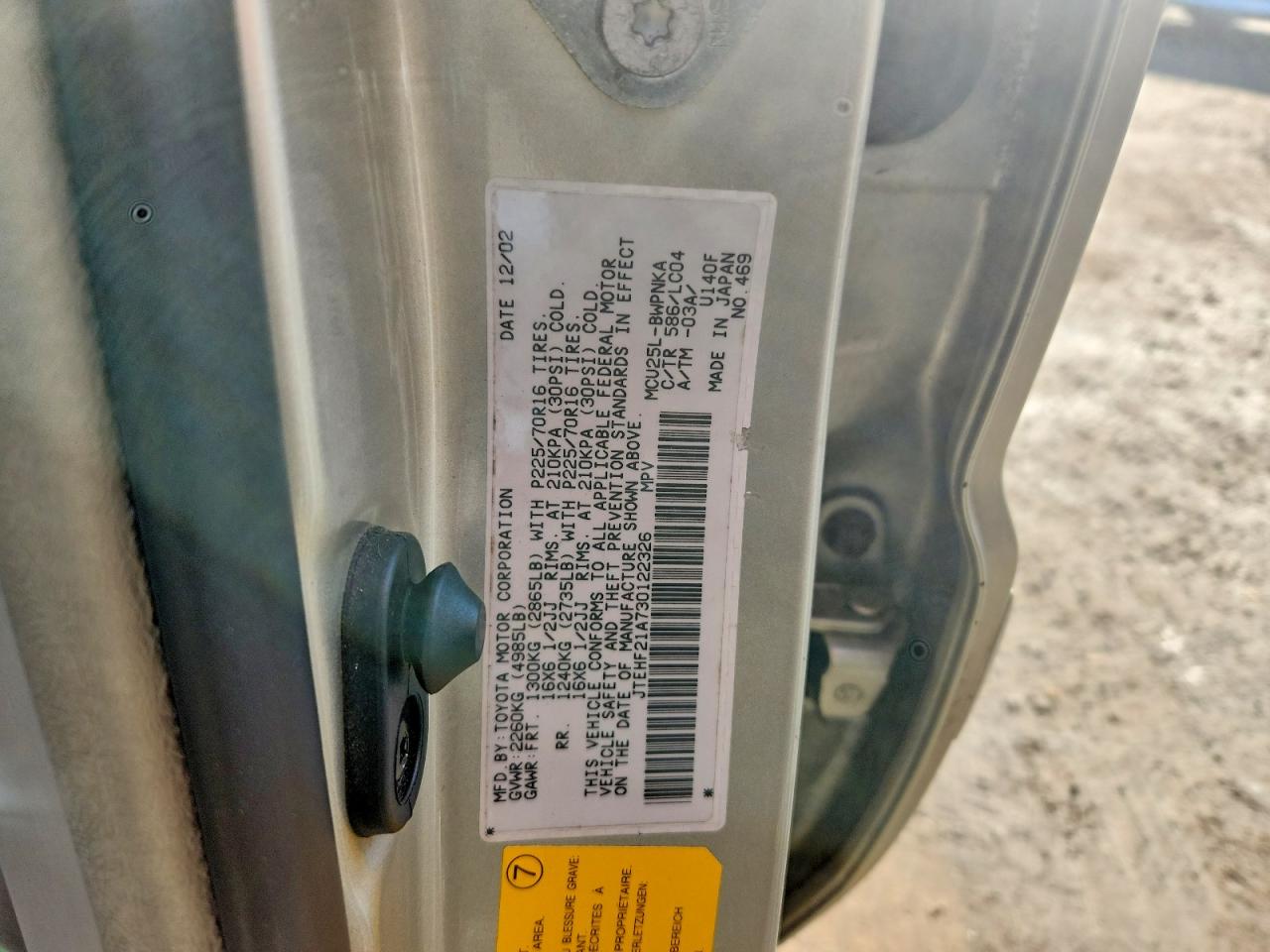 2003 TOYOTA HIGHLANDER LIMITED photo 13